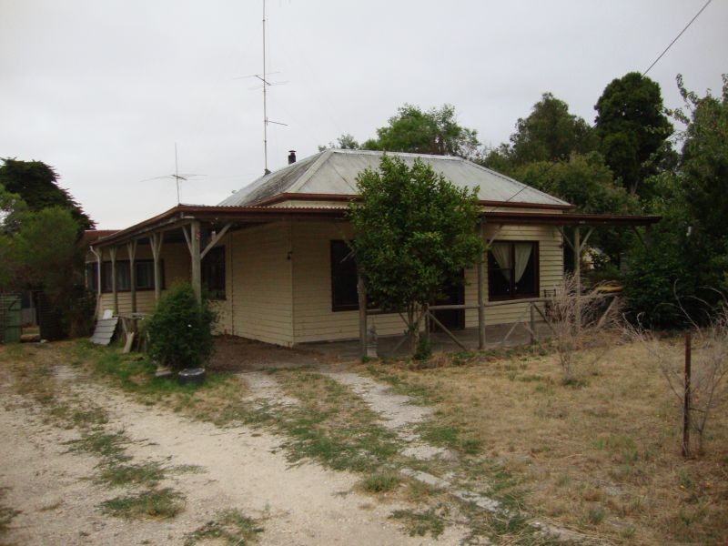 867 Carngham-Linton Road, Snake Valley VIC 3351