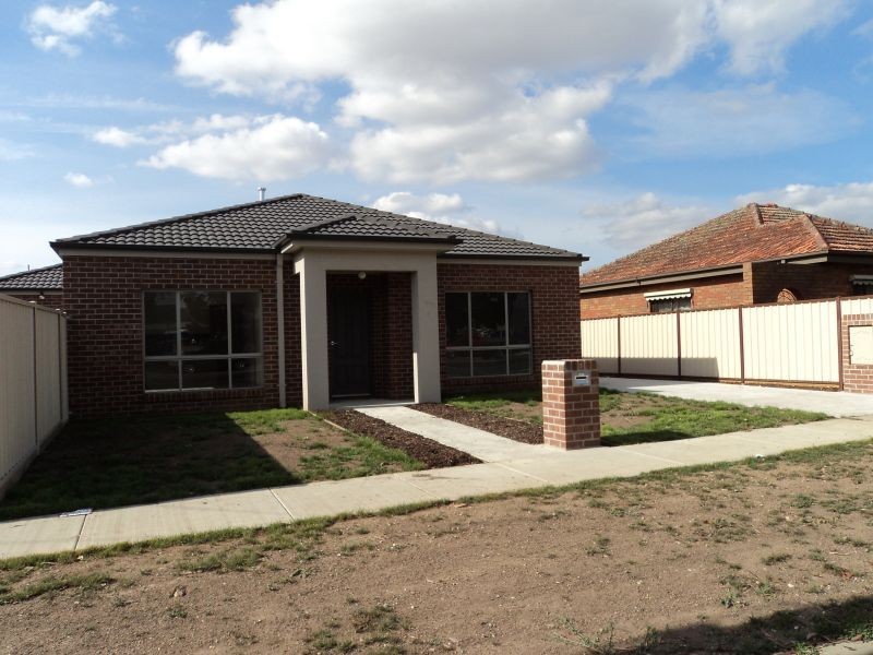 1/1182 Norman Street, Wendouree VIC 3355