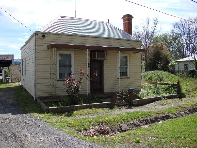 9 Steinfeld Street, Ballarat Central VIC 3350
