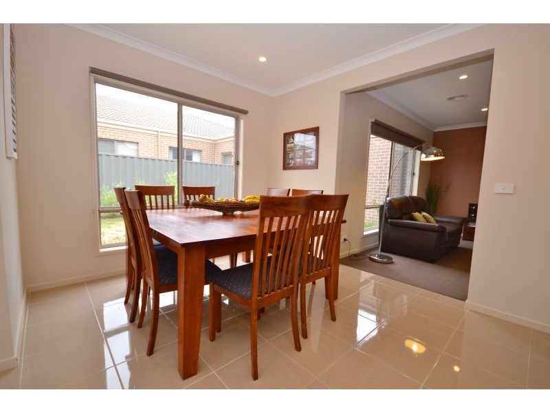 7 Holstein Close, Delacombe VIC 3356