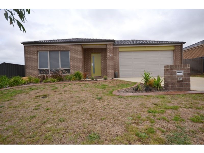 7 Holstein Close, Delacombe VIC 3356