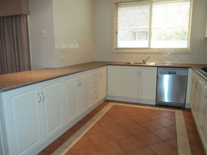 18 Argyle Crescent, Alfredton VIC 3350