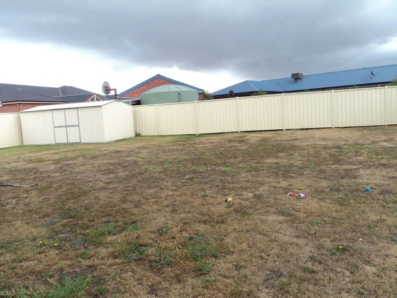 18 Argyle Crescent, Alfredton VIC 3350