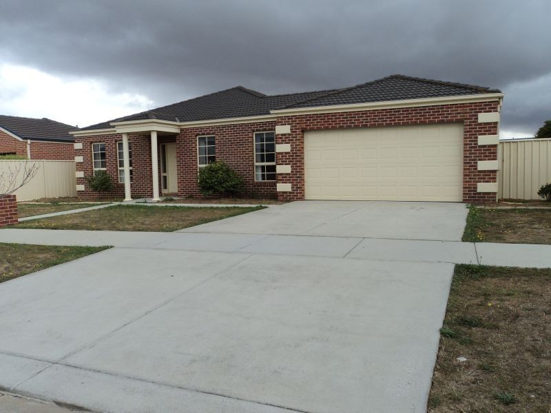 18 Argyle Crescent, Alfredton VIC 3350