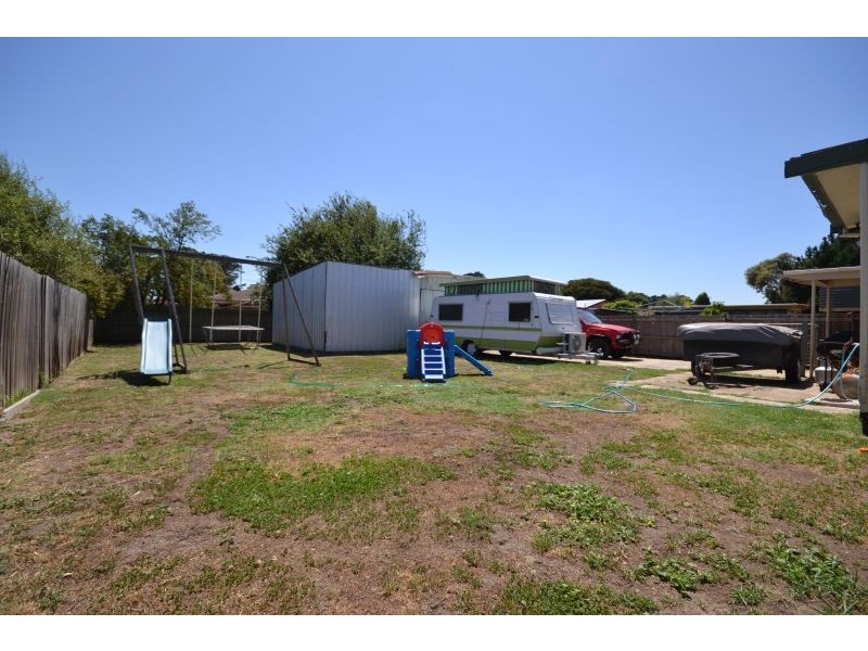 3 Clematis Avenue, Wendouree VIC 3355