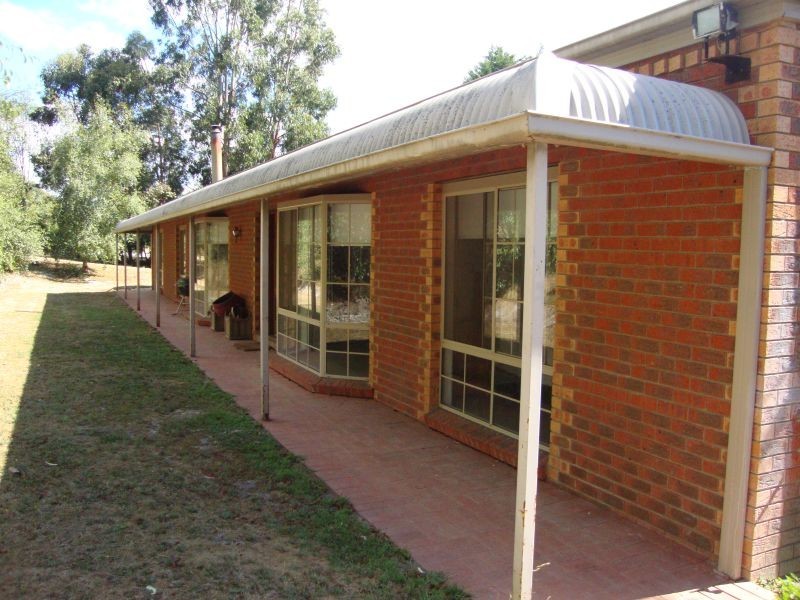 27 Haddon-Common Road, Smythes Creek VIC 3351