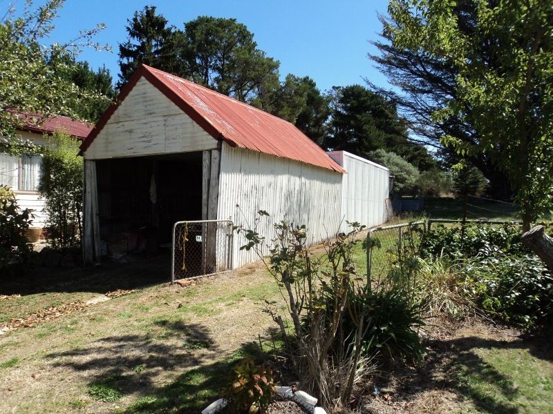 24 Park Road, Beaufort VIC 3373