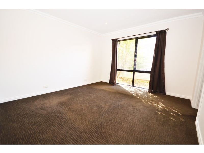 5 Anthony Crescent, Sebastopol VIC 3356