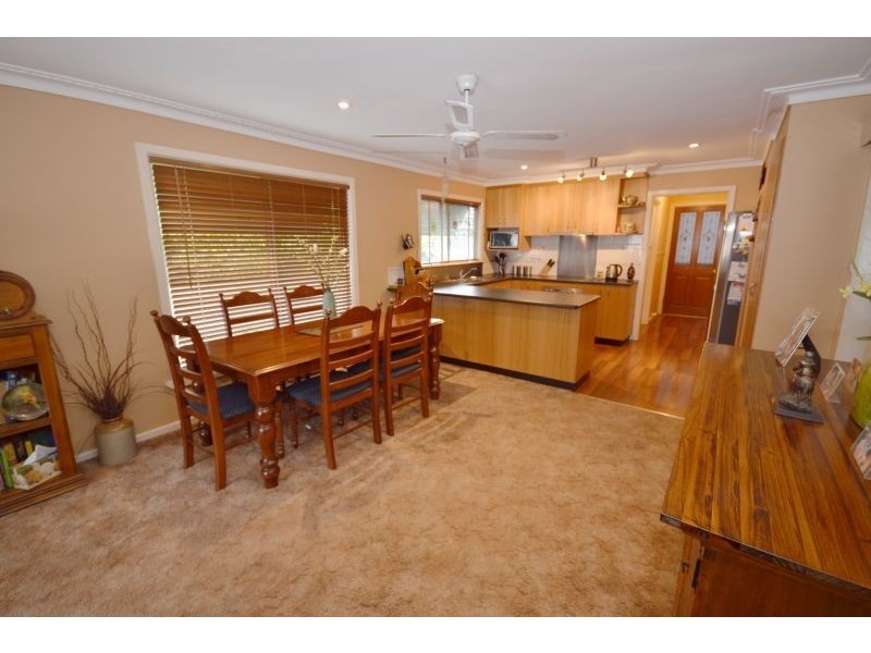 12 Lonsdale Street, Redan VIC 3350