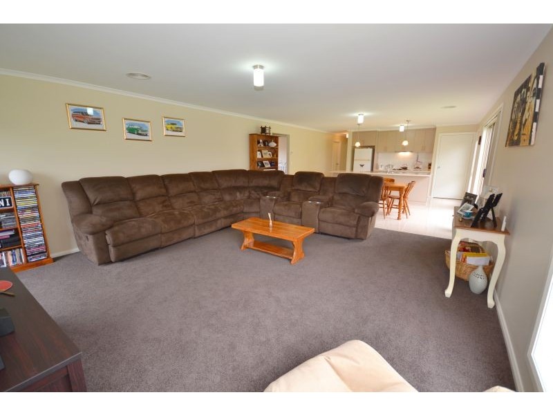 9 Diesel Court, Sebastopol VIC 3356