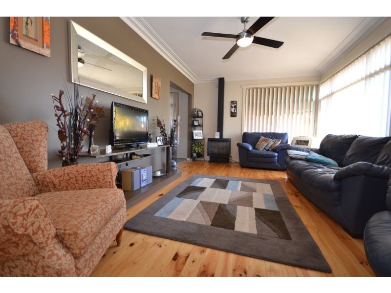 372 Forest Street, Wendouree VIC 3355