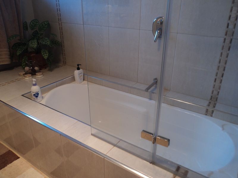 372 Forest Street, Wendouree VIC 3355