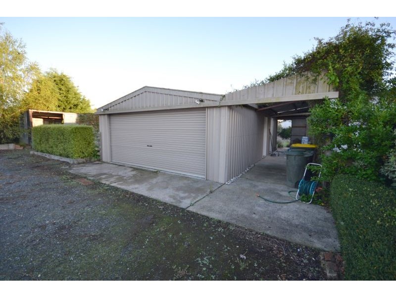 188 Pound Creek Road, Navigators VIC 3352