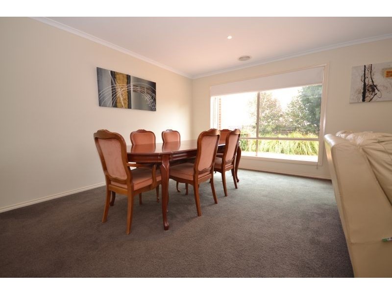 7 Petian Court, Ballarat North VIC 3350