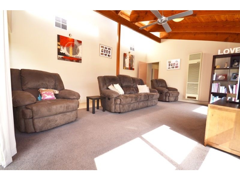 30 Jasmine Drive, Delacombe VIC 3356