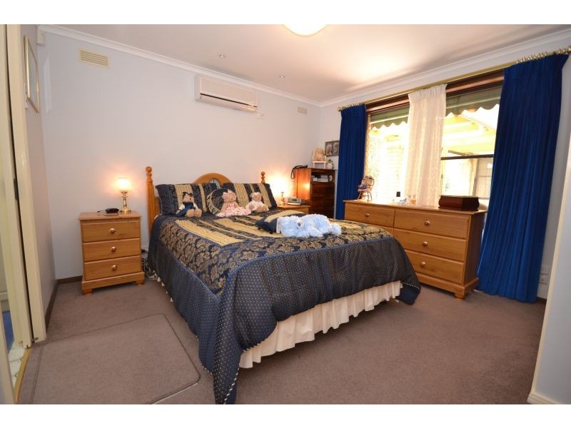 5 Sainsbury Court, Mount Clear VIC 3350