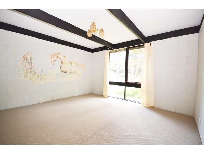 35 Carrigans Lane, Snake Valley VIC 3351