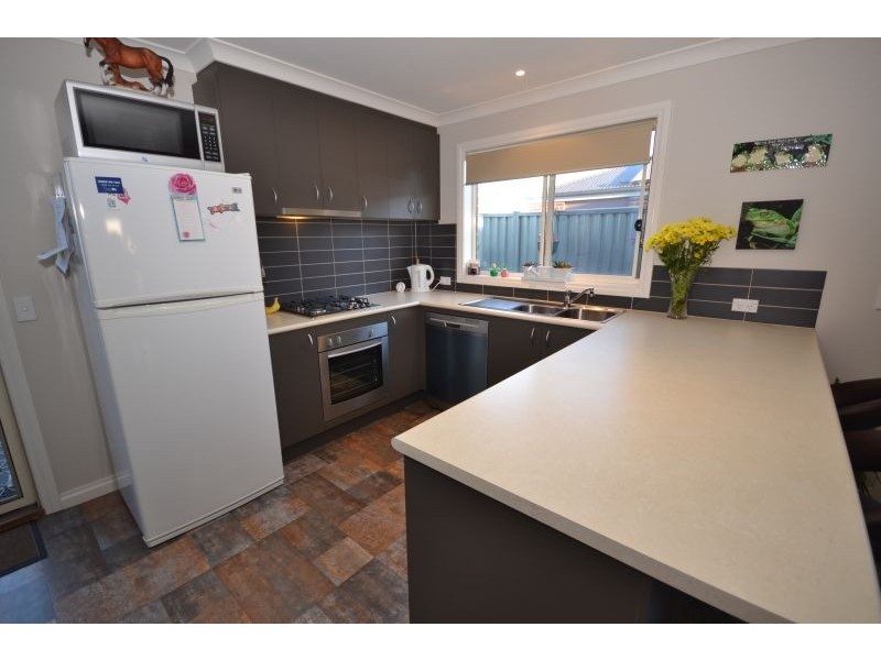 9 Yarra Park Drive, Sebastopol VIC 3356