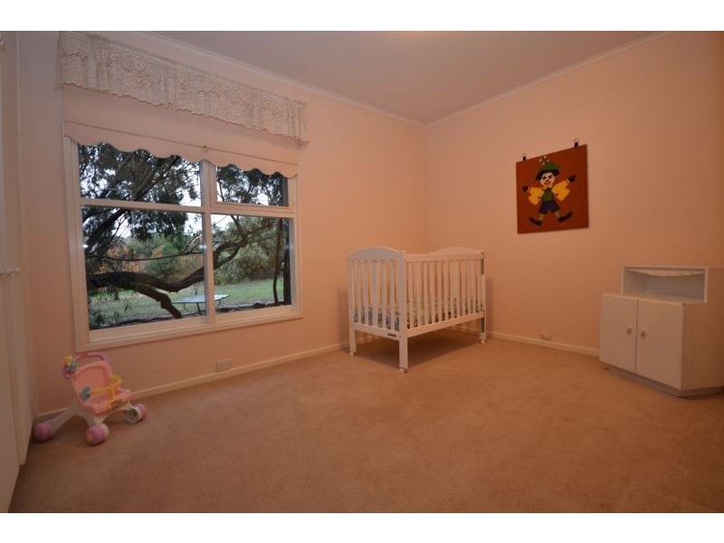 31 Jacksons Road, Brown Hill VIC 3350