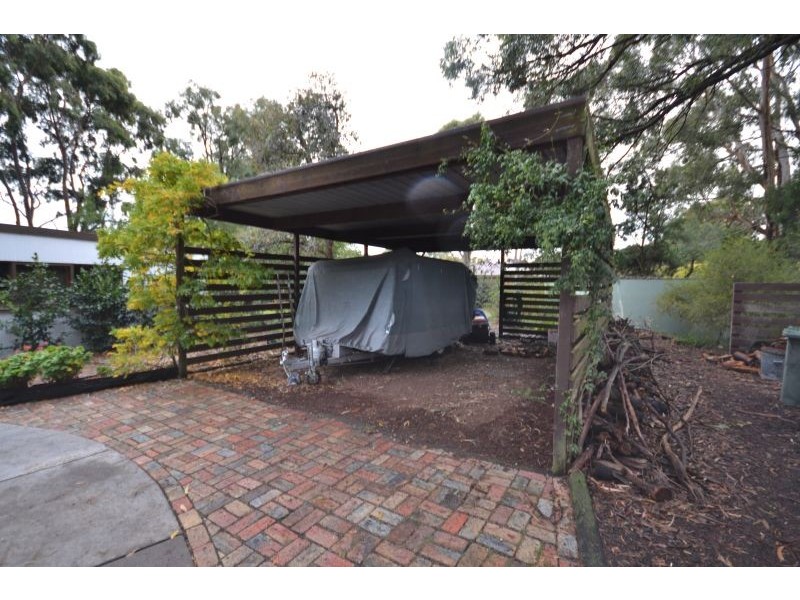 31 Jacksons Road, Brown Hill VIC 3350