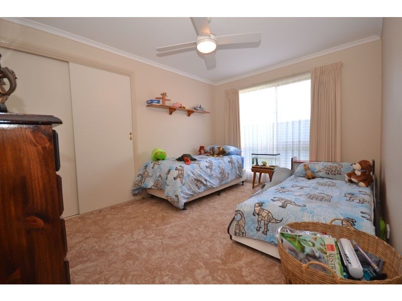 14 Wicklow Drive, Invermay Park VIC 3350