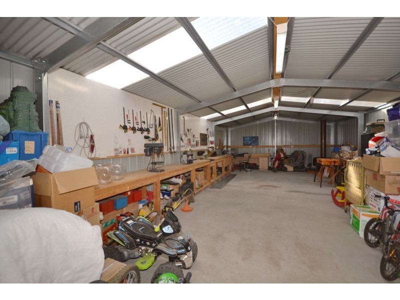 14 Wicklow Drive, Invermay Park VIC 3350