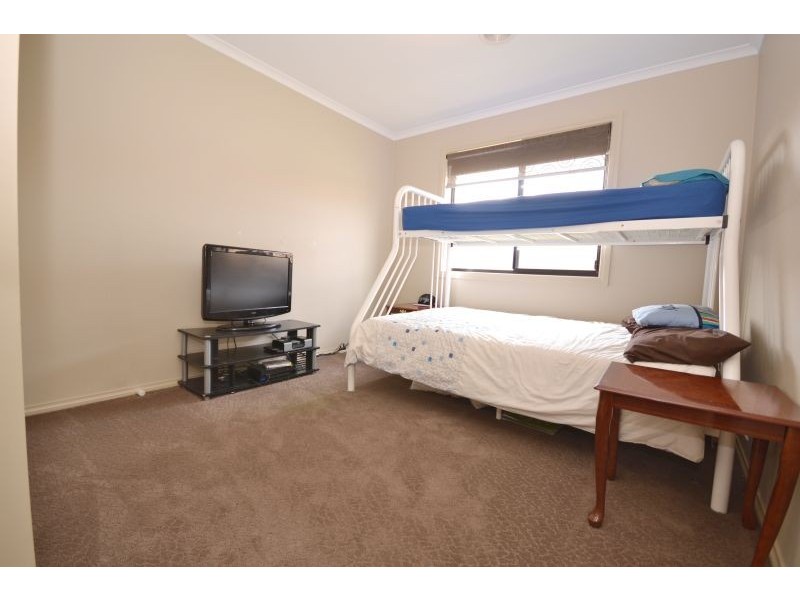 19 Holstein Close, Delacombe VIC 3356