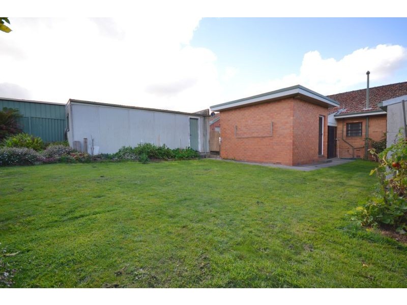 1103 Doveton Street North, Ballarat North VIC 3350