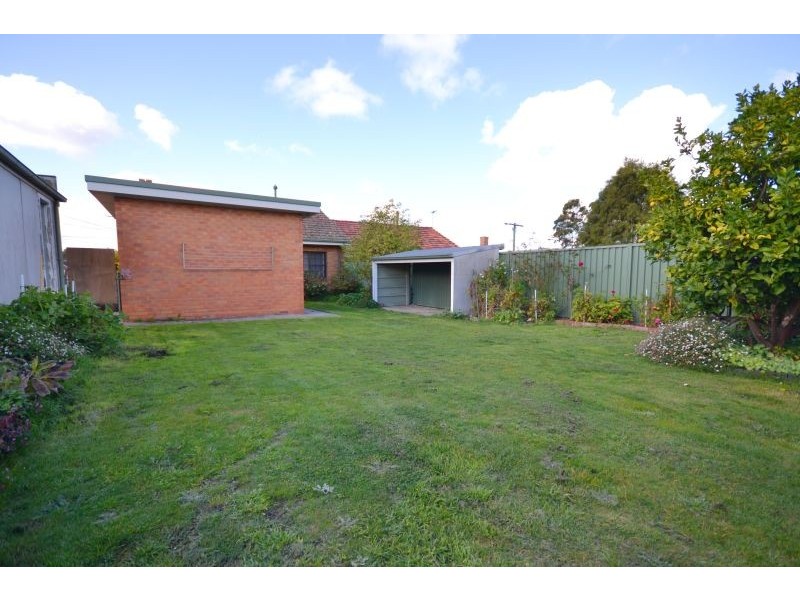 1103 Doveton Street North, Ballarat North VIC 3350