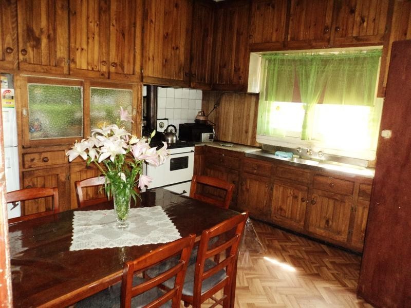 24 Park Road, Beaufort VIC 3373