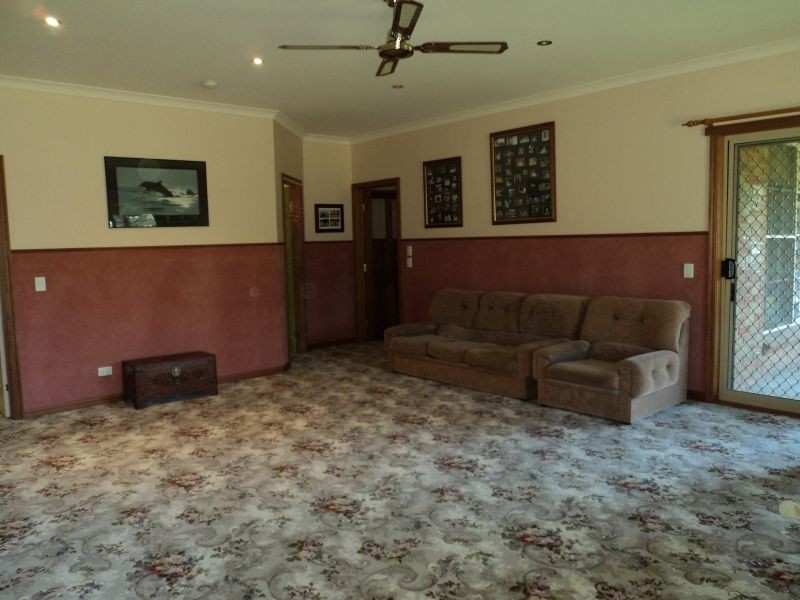 35 Doble Road, Smythes Creek VIC 3351