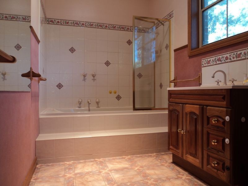 35 Doble Road, Smythes Creek VIC 3351