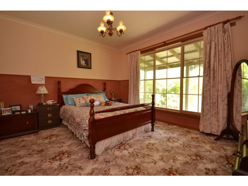 35 Doble Road, Smythes Creek VIC 3351