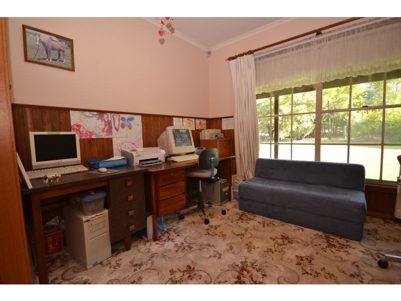 35 Doble Road, Smythes Creek VIC 3351