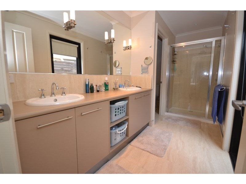 90 Alfredton Drive, Alfredton VIC 3350