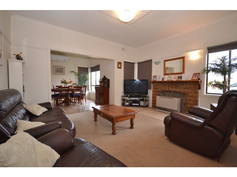 1020 Norman Street, Wendouree VIC 3355