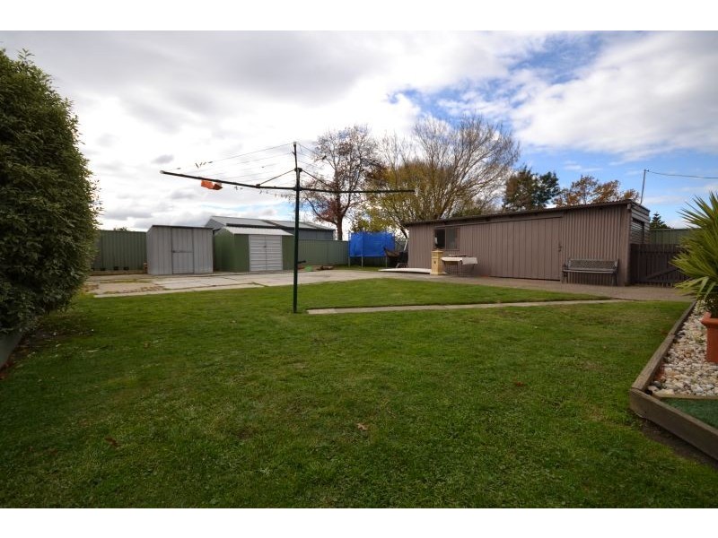 1020 Norman Street, Wendouree VIC 3355