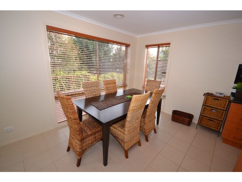 7 Petian Court, Ballarat North VIC 3350