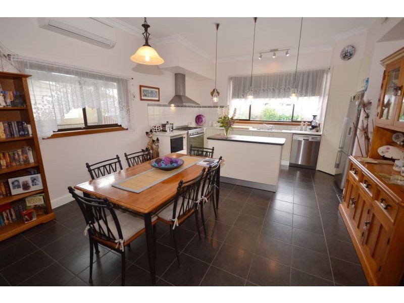 106 Foster Street, Redan VIC 3350