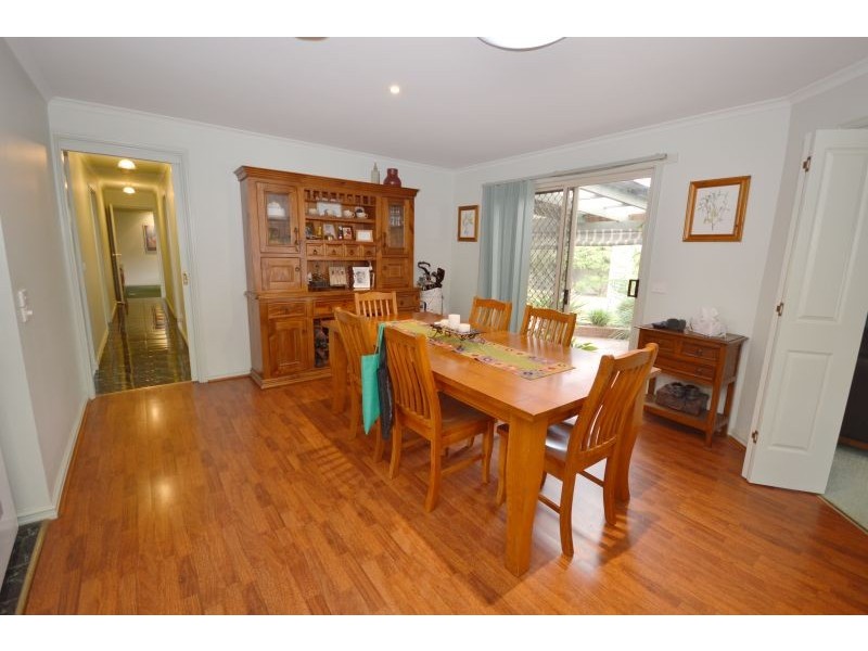 19 Wicklow Drive, Invermay Park VIC 3350