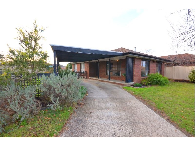 406 Learmonth Road, Wendouree VIC 3355
