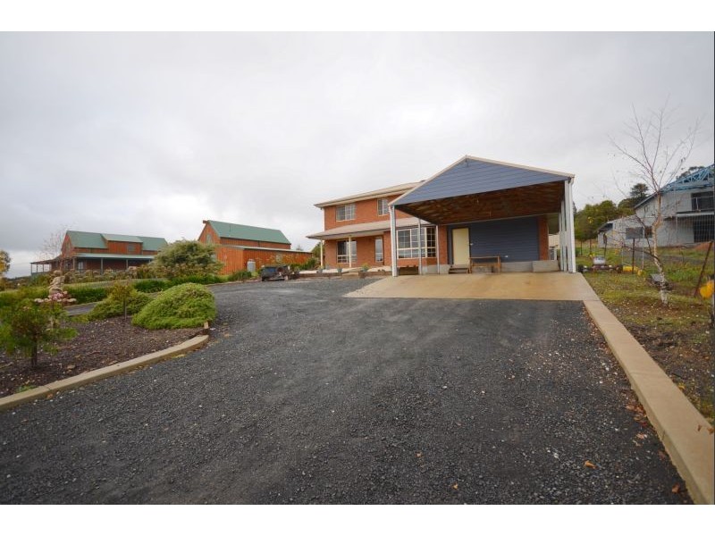 35 Urquhart Street, Gordon VIC 3345