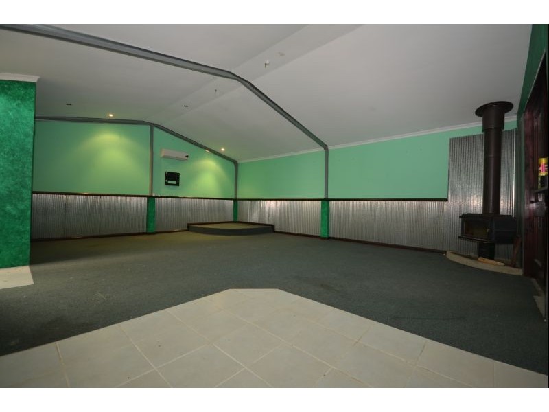 14 Parslow Road, Ross Creek VIC 3351