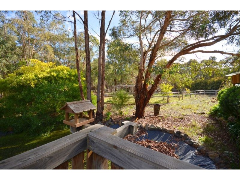 14 Parslow Road, Ross Creek VIC 3351