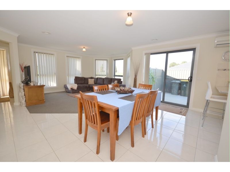 2 Modestino Place, Mitchell Park VIC 3352