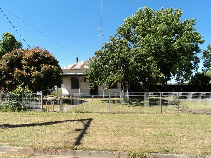 116 Elsworth Street East, Canadian VIC 3350