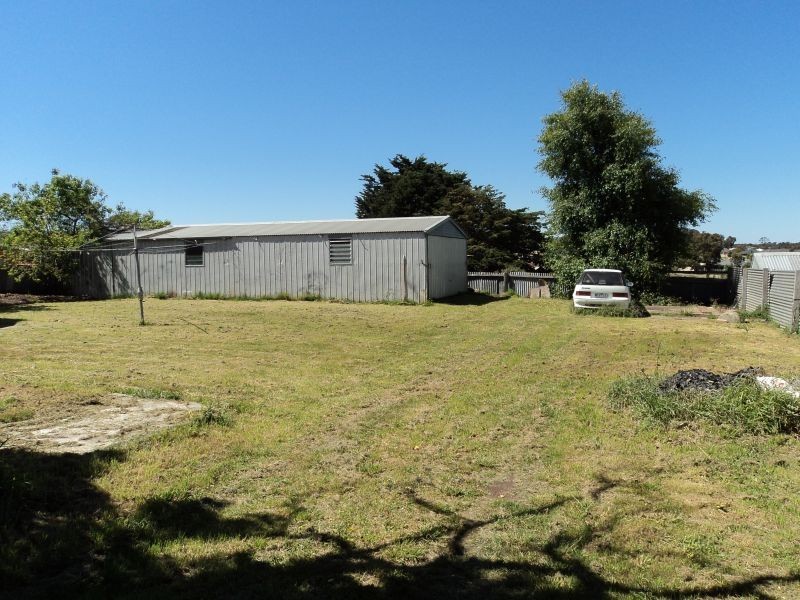 116 Elsworth Street East, Canadian VIC 3350