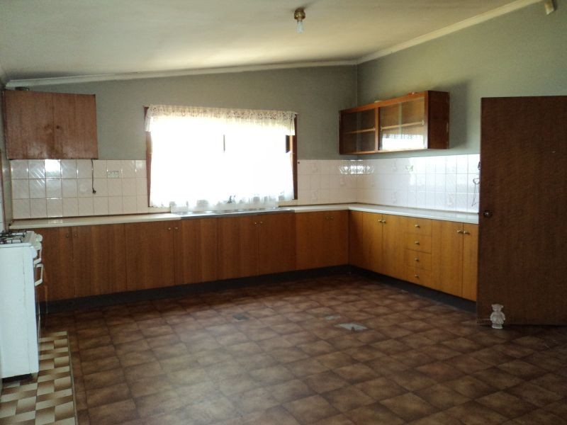 116 Elsworth Street East, Canadian VIC 3350