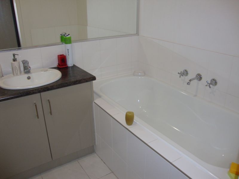 1/274 Albert Street, Sebastopol VIC 3356