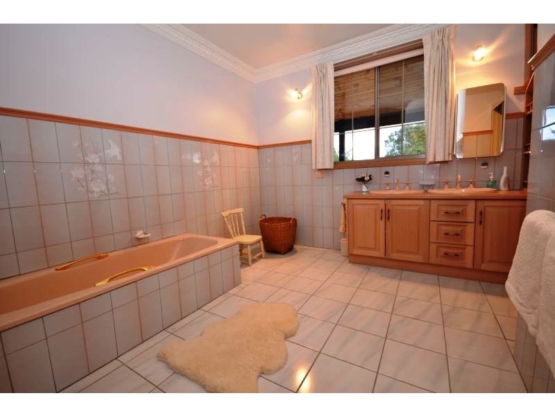 608 Nicholson Street, Ballarat VIC 3350